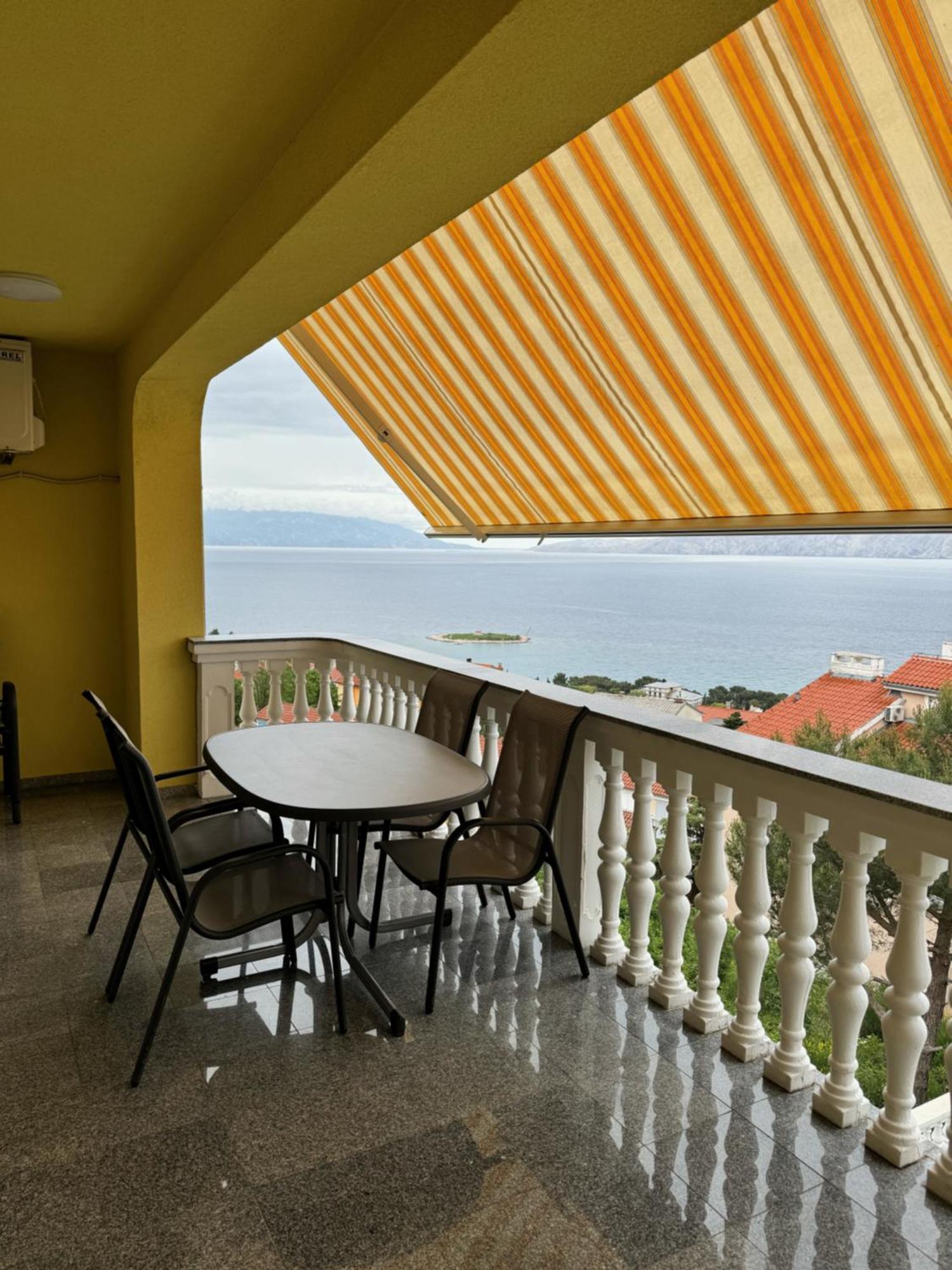 Haus Ella Apartment โนวีวีโนดอลสกี ภายนอก รูปภาพ