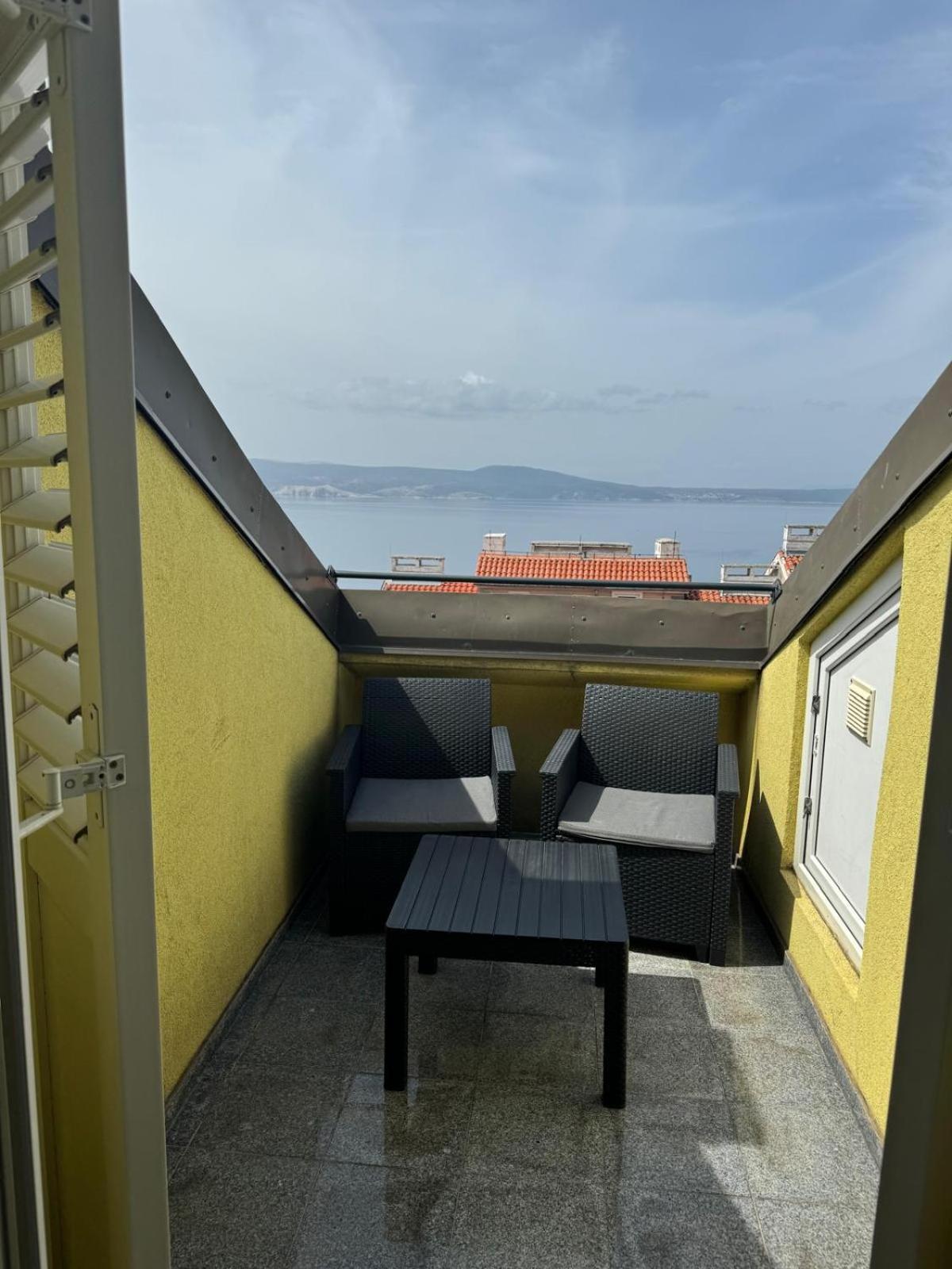 Haus Ella Apartment โนวีวีโนดอลสกี ภายนอก รูปภาพ